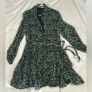 Elegant Green Patterned Dress
